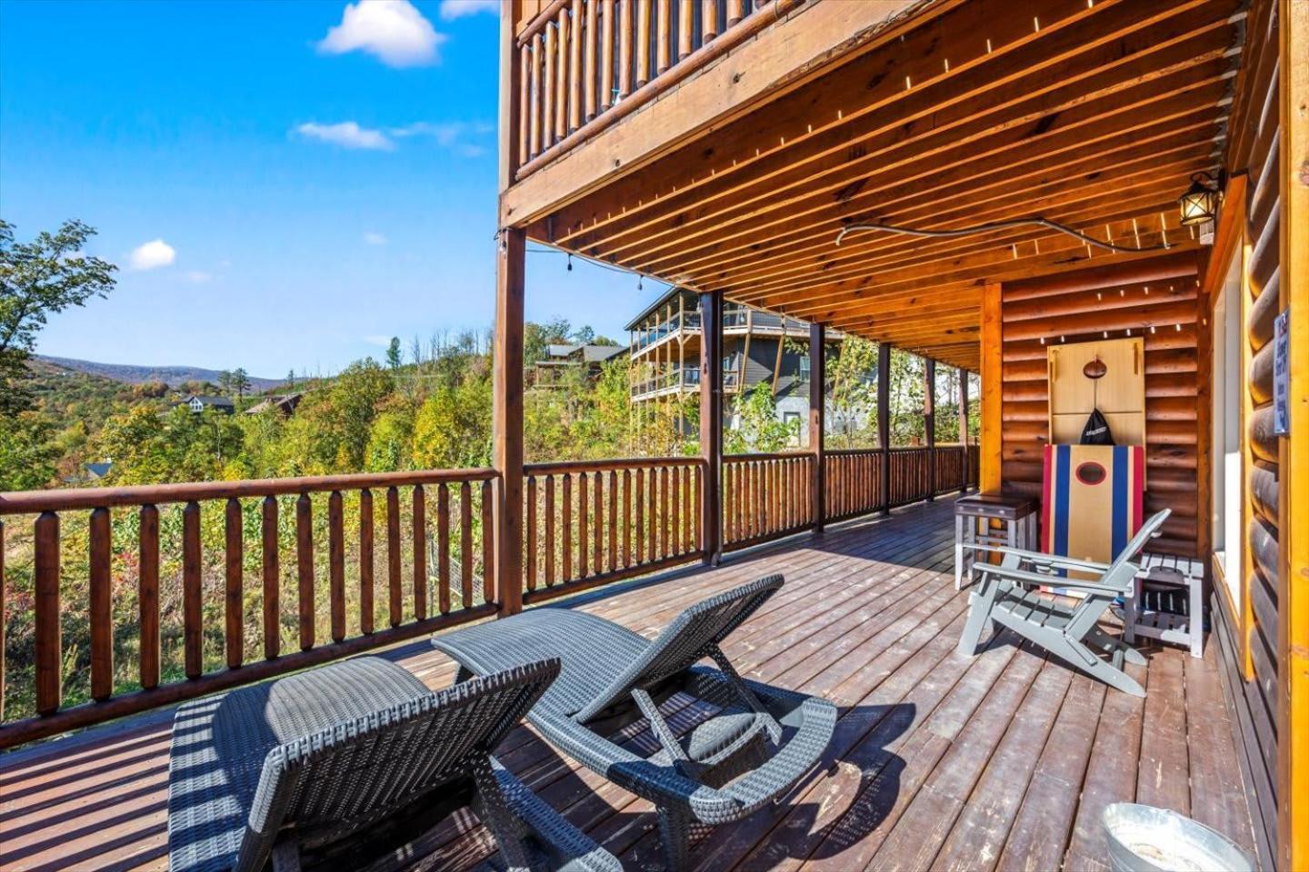 Indoor Pool, Volleyball Beach, Mountain View, Luxury Gatlinburg Exterior foto